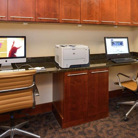 Hampton Inn Фредерик Экстерьер фото